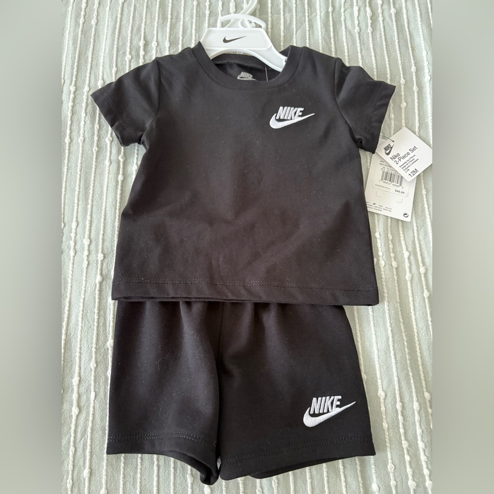 Nike matching set